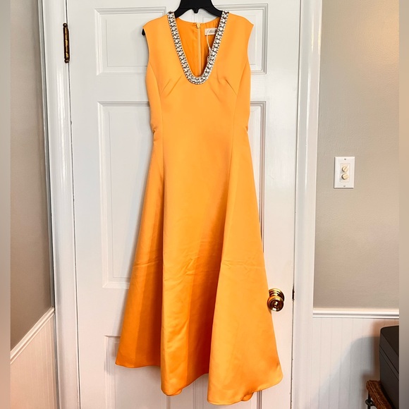 Vibrant Orange Embellished A-Line Midi Dress NWT - Picture 5 of 8